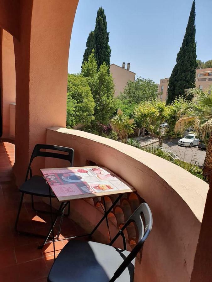 Studio Avec Grand Balcon- Residence De Caractere Bandol Exterior foto